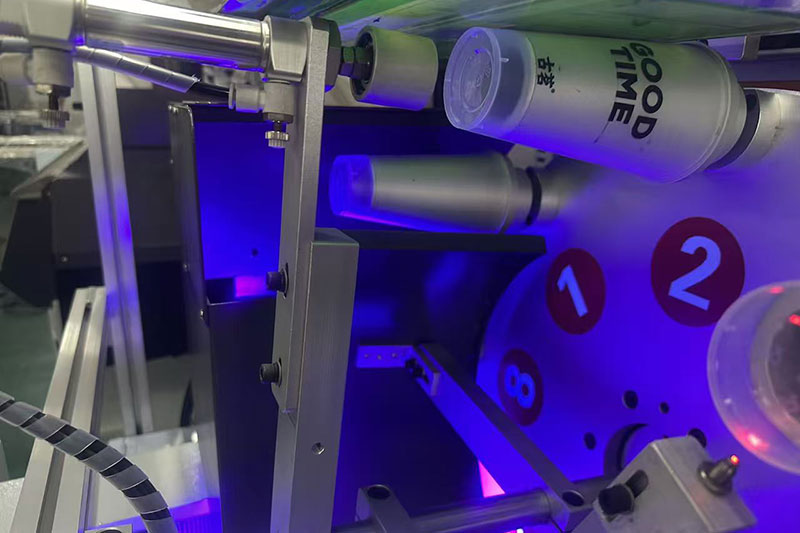 What machine print plastic cups